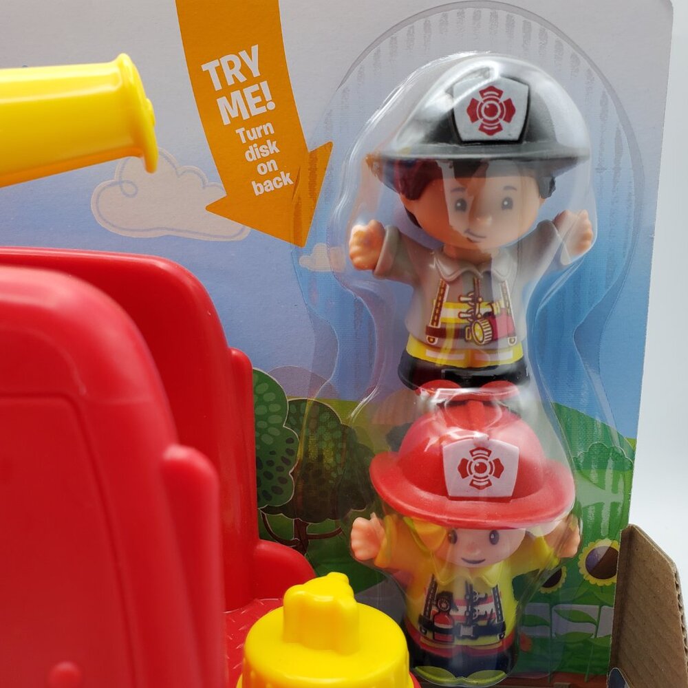 Fisher Price Fire Engine Truck Little People Toy Light Up & Singing Ages 1-5 - Picture 3 of 7
